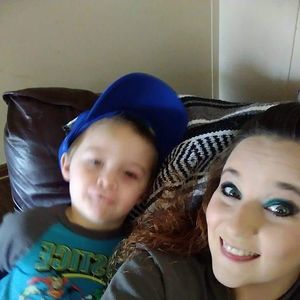 Meet your Posher, Holly